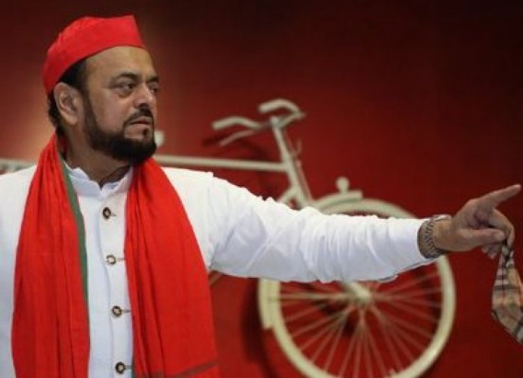 एसपी महाराष्ट्र अध्यक्ष अबू आसिम आजमी और उनके के करीबी सहयोगियों पर आयकर छापे