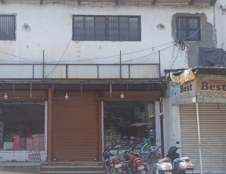 वक्फ प्रॉपर्टीला आपल्या बापाची जागीर समजणाऱ्यांचे विरुद्ध होणार गुन्हा दाखल : व्हिसील ब्लोअर अज़हर खान यांना मिळाले यश