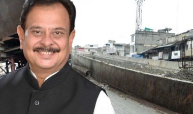 डॉ. देशमुखांची ‘बुलडोझर’ याचिका अन् हायकोर्टाचा प्रशासनावर ‘हातोडा’