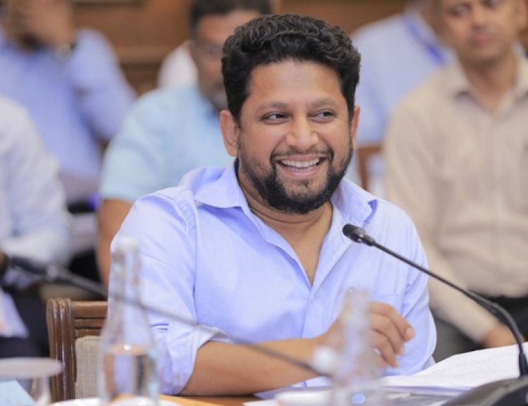 ध्रुवीकरणाचा उपदेश देणाऱ्यांनी आधी आरसा बघावा!